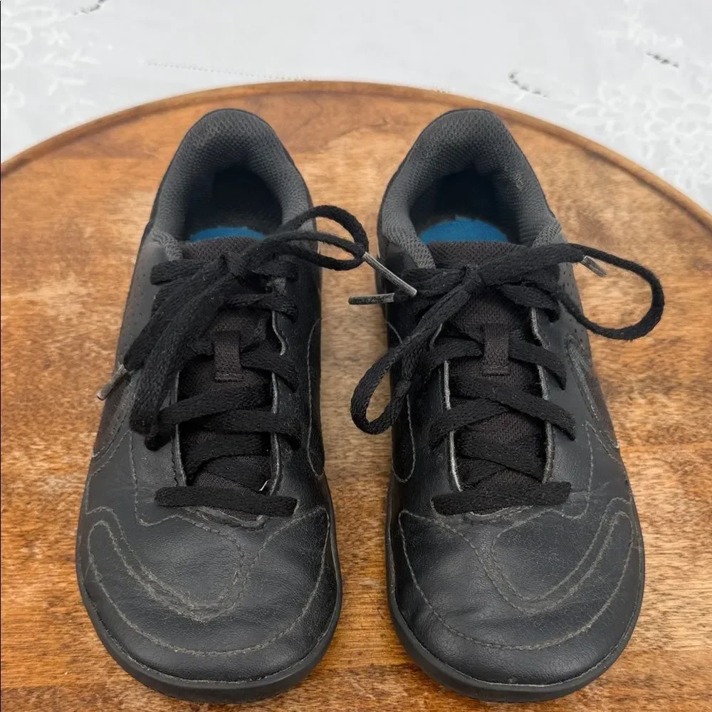 Nike Shoes Kids 13C Tiempo Black Athletic Sneakers DA1332-001 Indoor Turf Soccer